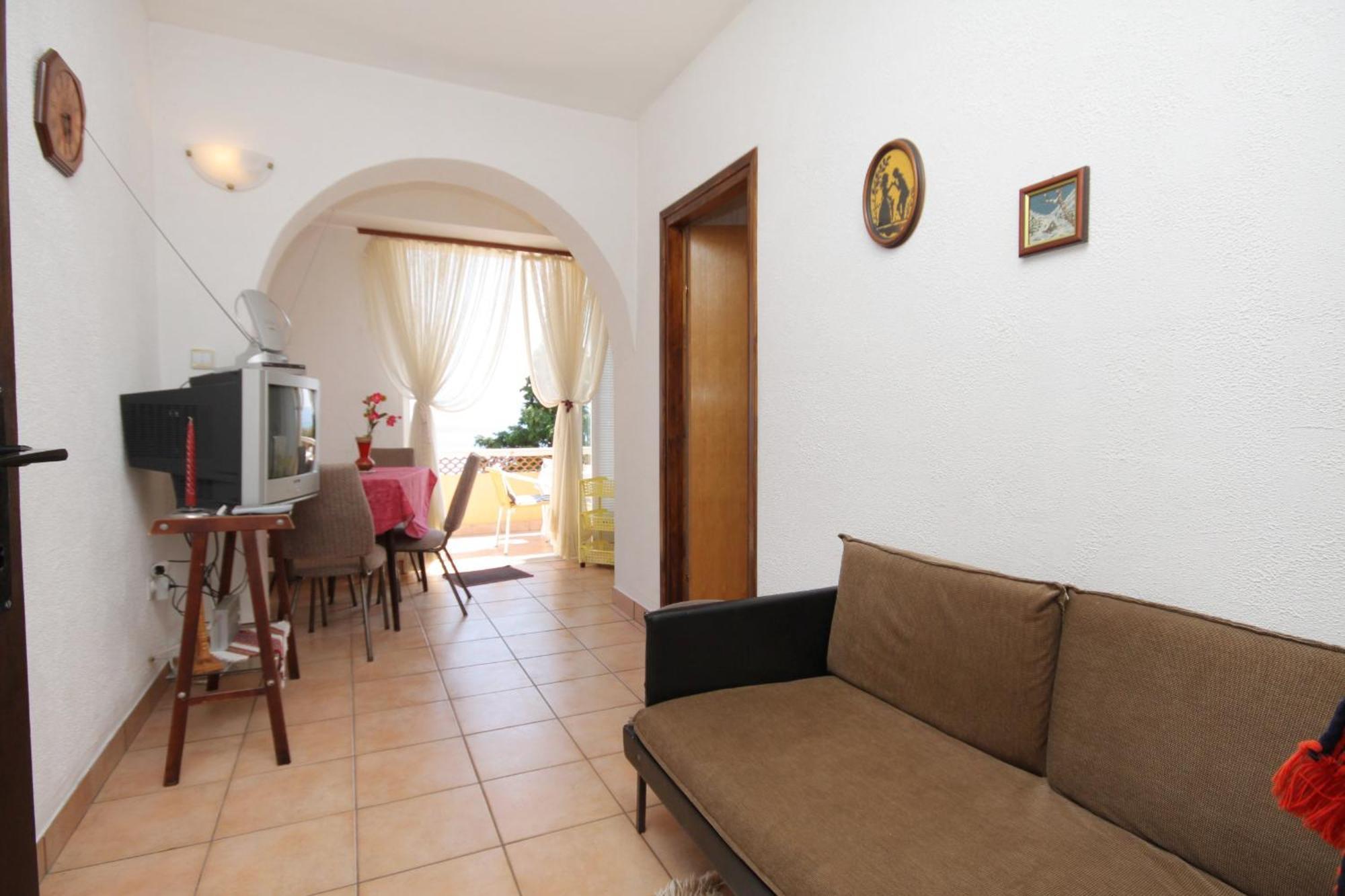 Apartments By The Sea Novi Vinodolski - 5558 Quarto foto
